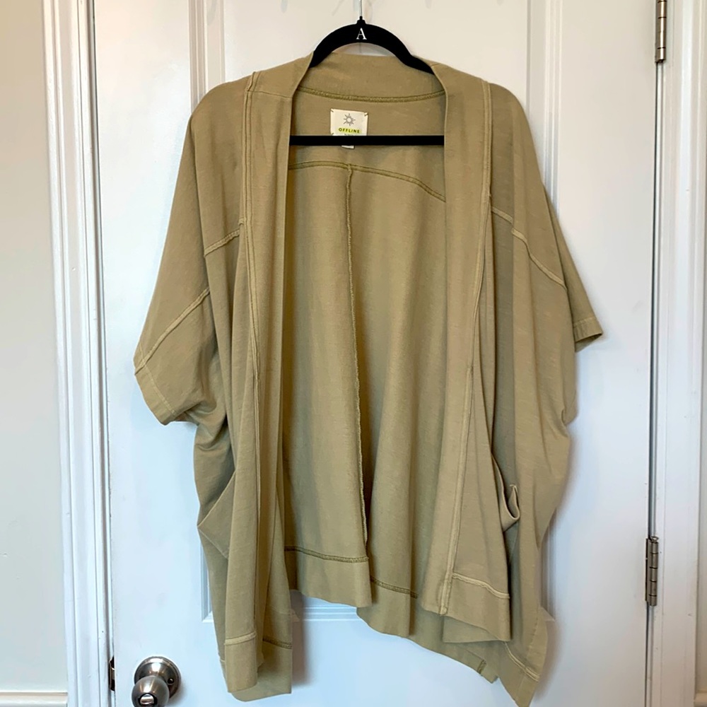 One size fits all workout jacket / kimono